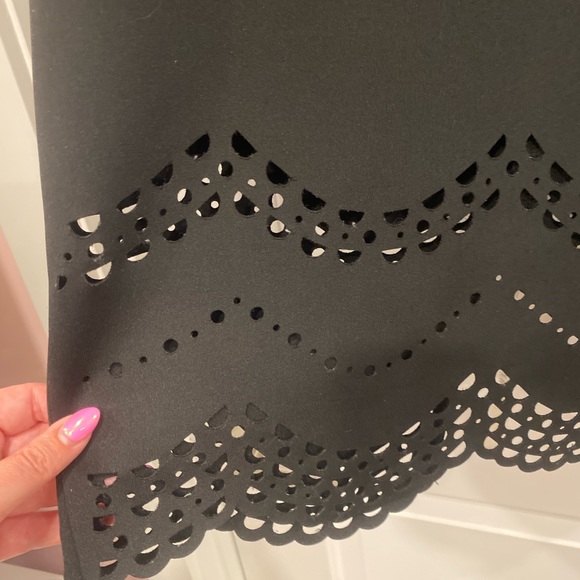 laser cut le chateau skirt black sz 10 - Picture 3 of 8